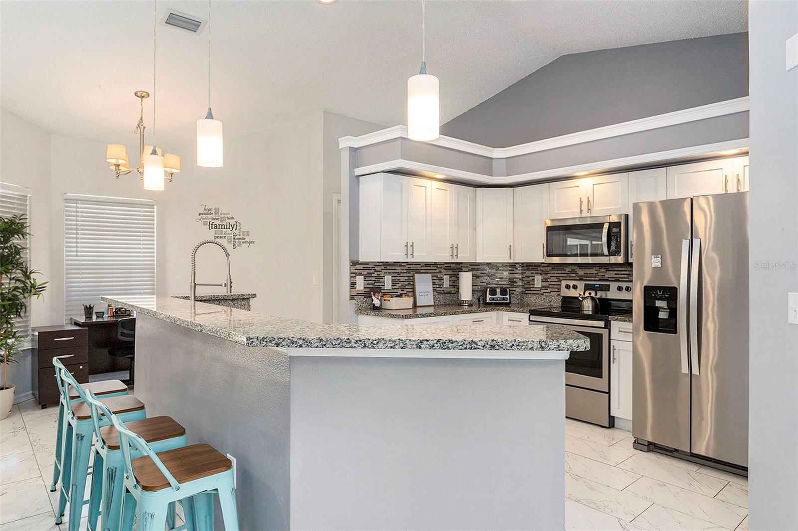 ZAN MAR VILLAGE UNIT 01 - Residential