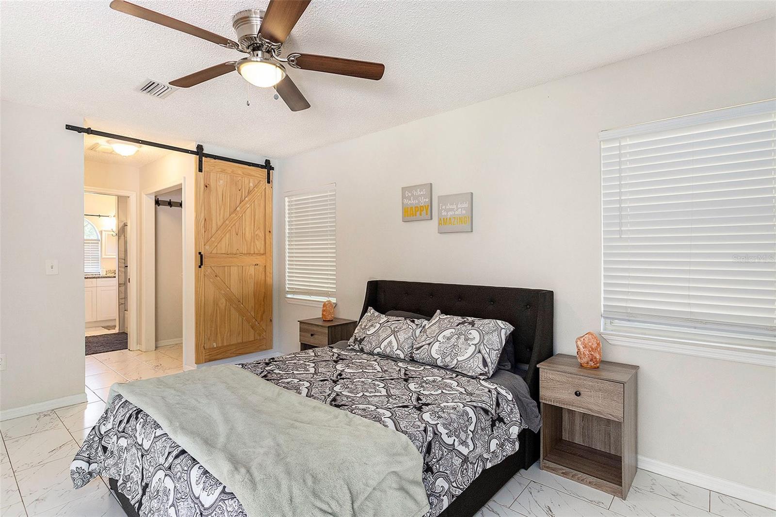 ZAN MAR VILLAGE UNIT 01 - Residential