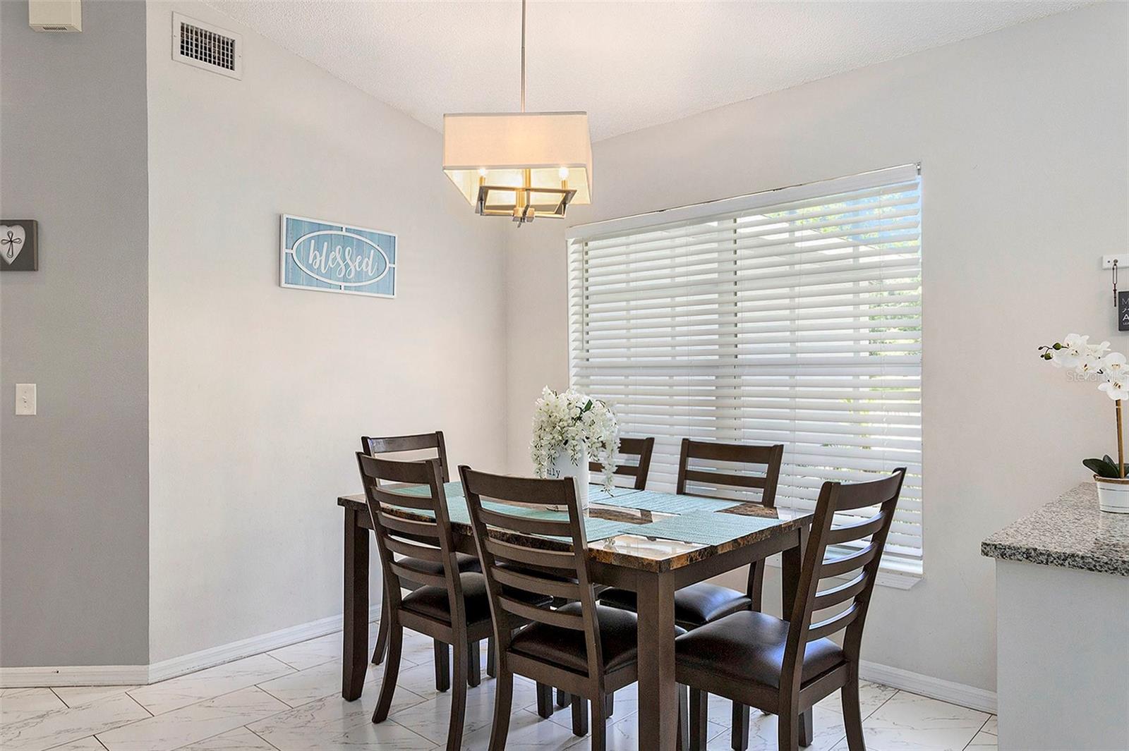 ZAN MAR VILLAGE UNIT 01 - Residential