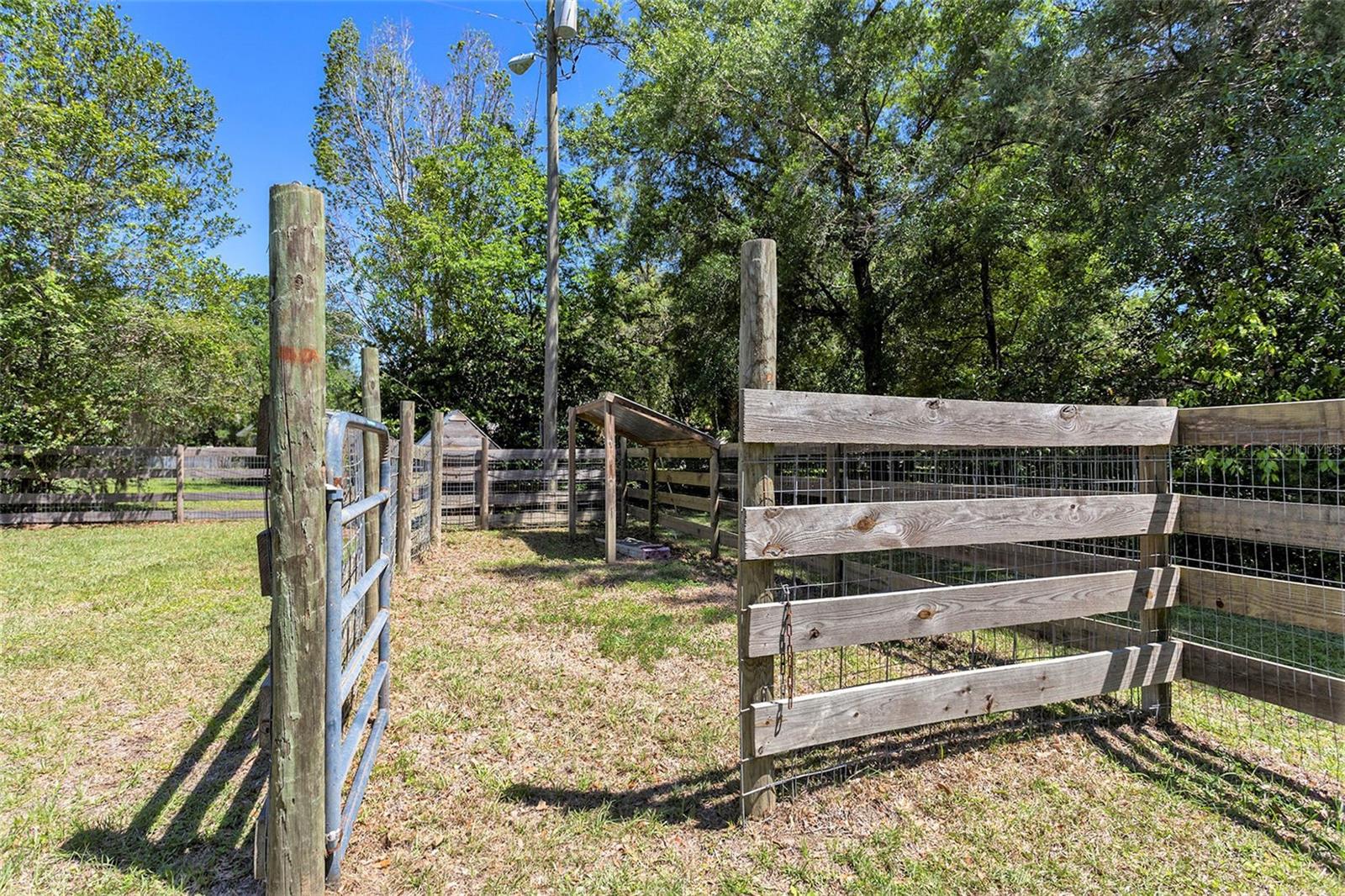 ZAN MAR VILLAGE UNIT 01 - Residential