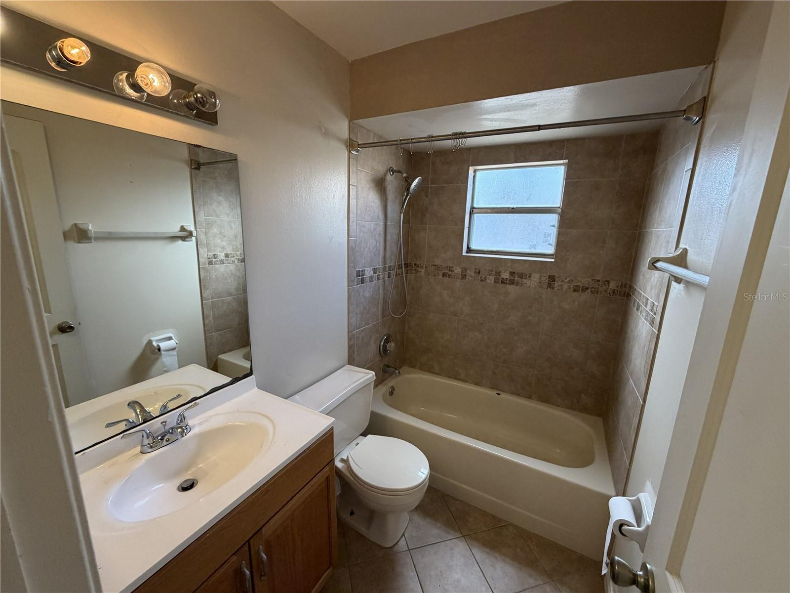 CIMARRON GROVES - Residential