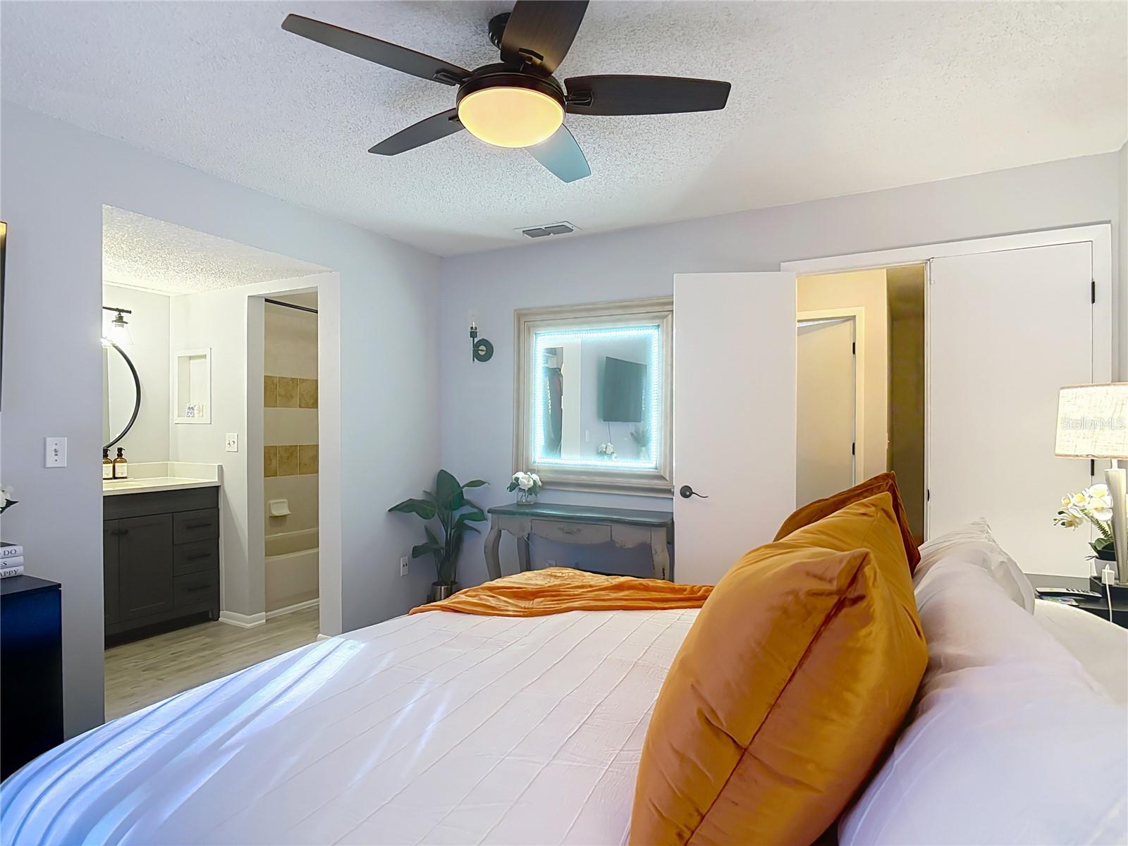 CYPRESS CREEK GOLF TWNHMS - Residential