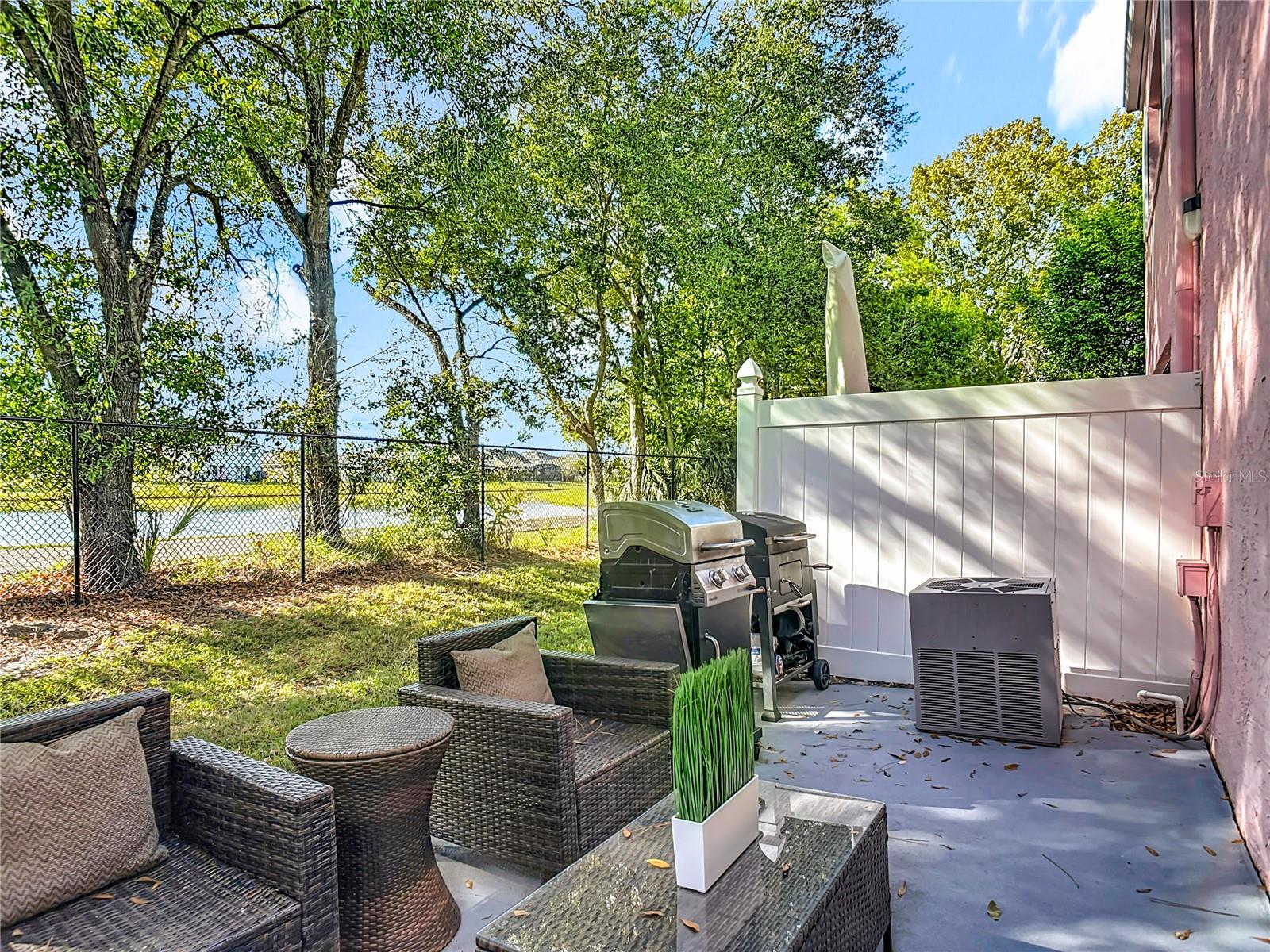 CYPRESS CREEK GOLF TWNHMS - Residential