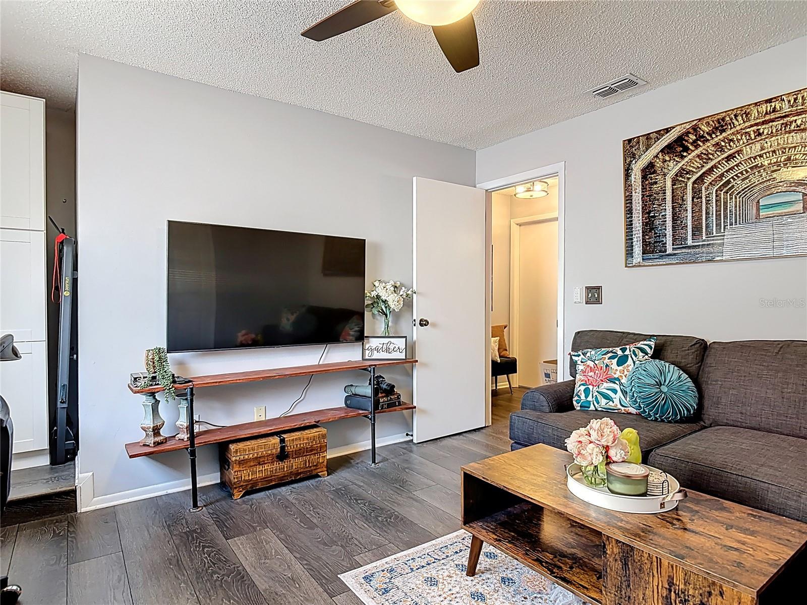 CYPRESS CREEK GOLF TWNHMS - Residential