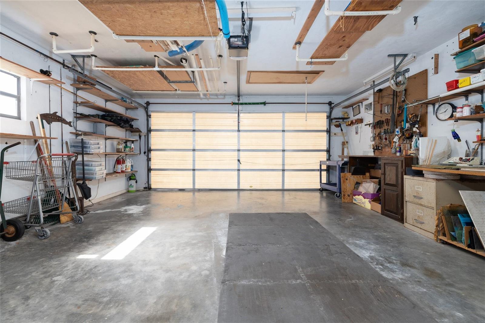 EDGEWATER LANDING - Residential