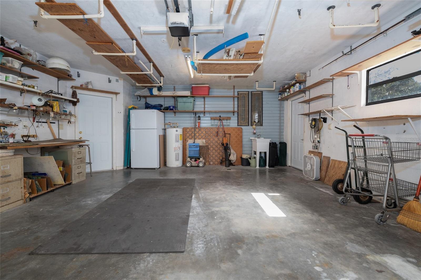 EDGEWATER LANDING - Residential