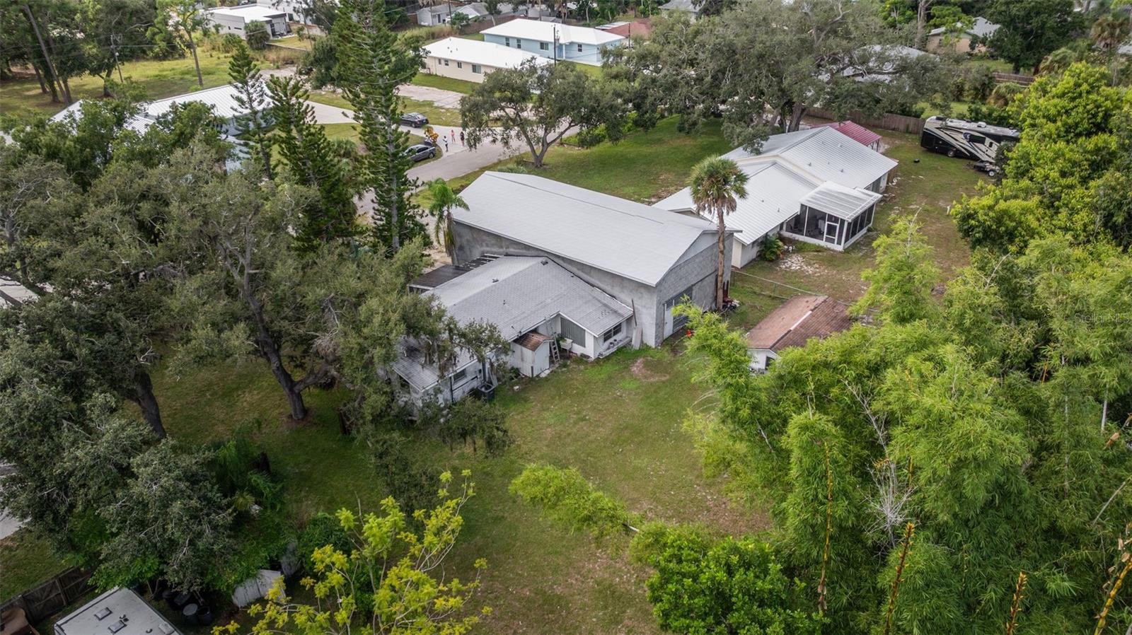 MOUNT PLEASANT - Residential