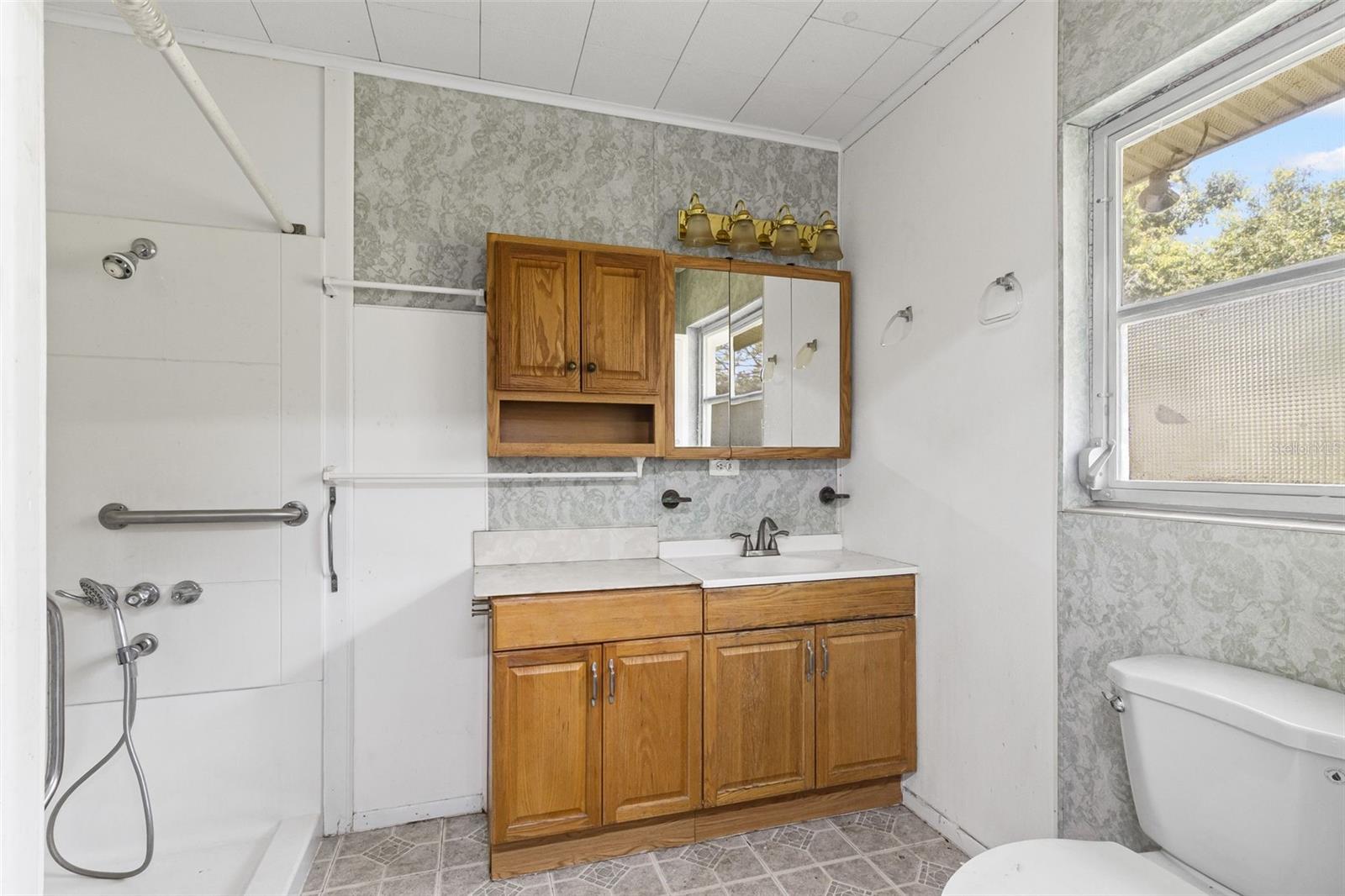 MOUNT PLEASANT - Residential