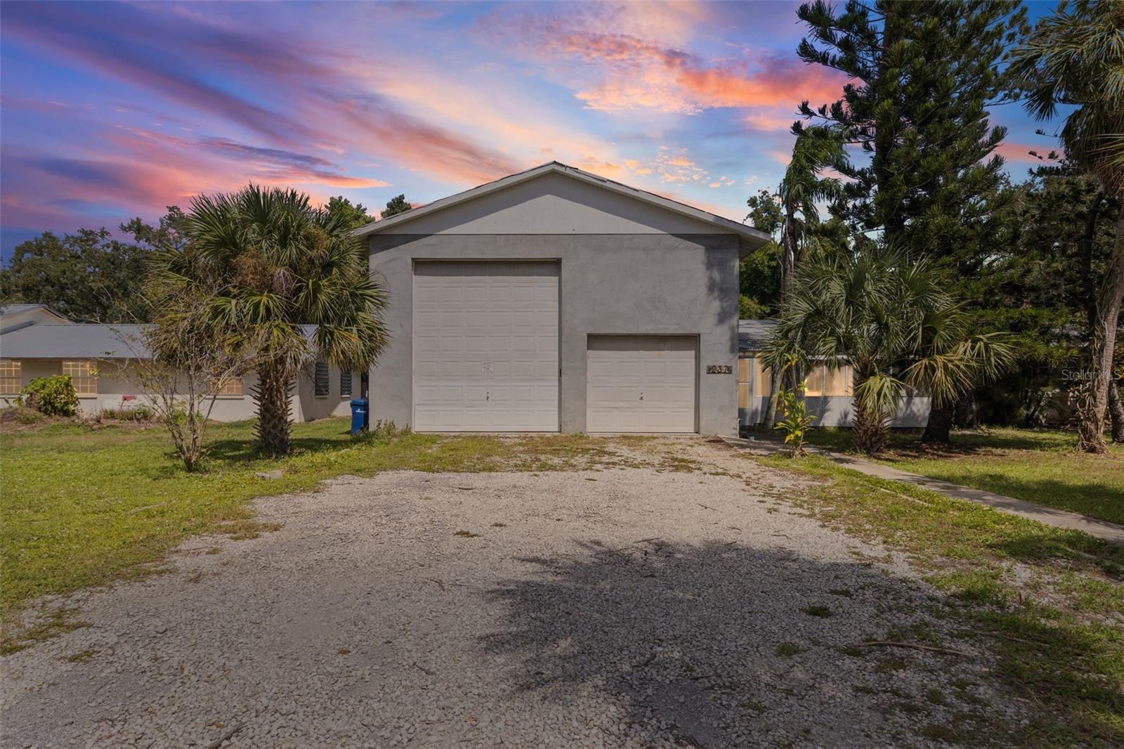 MOUNT PLEASANT - Residential