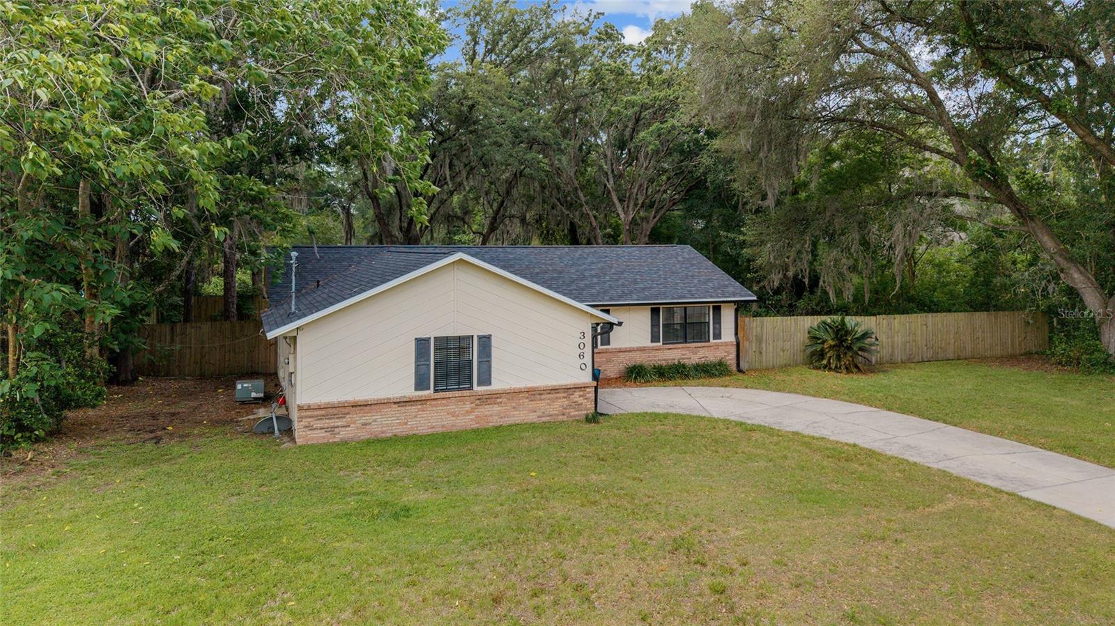 COUNTRYSIDE ESTATE - Residential