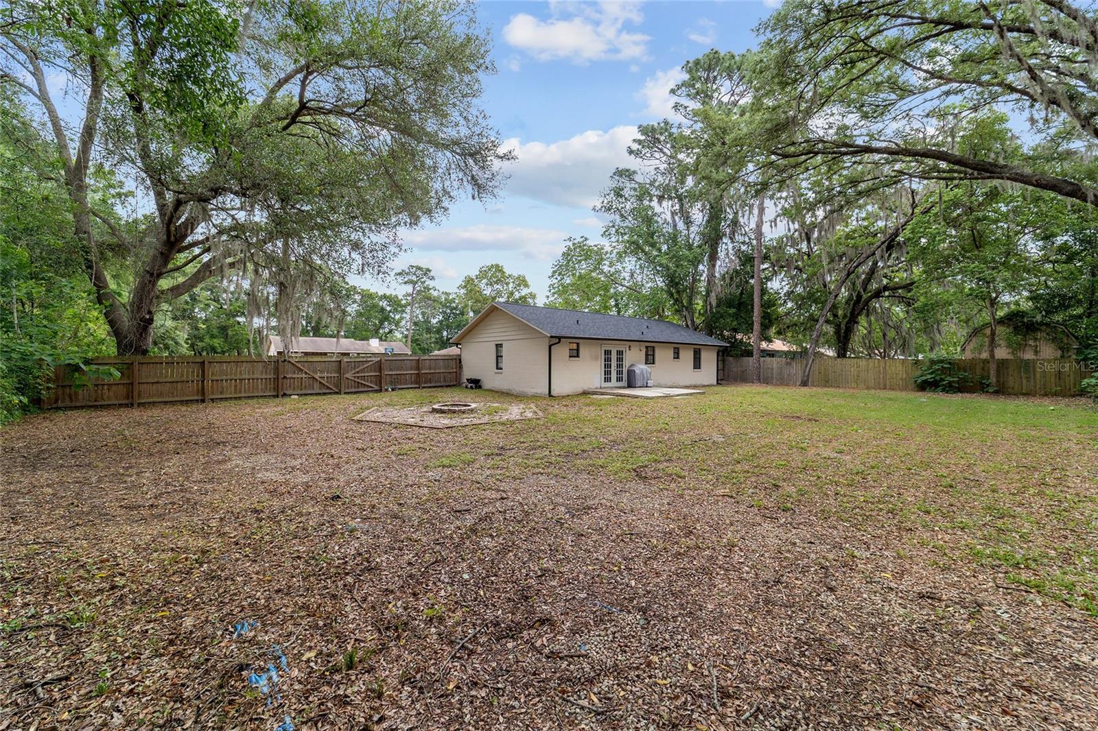 COUNTRYSIDE ESTATE - Residential