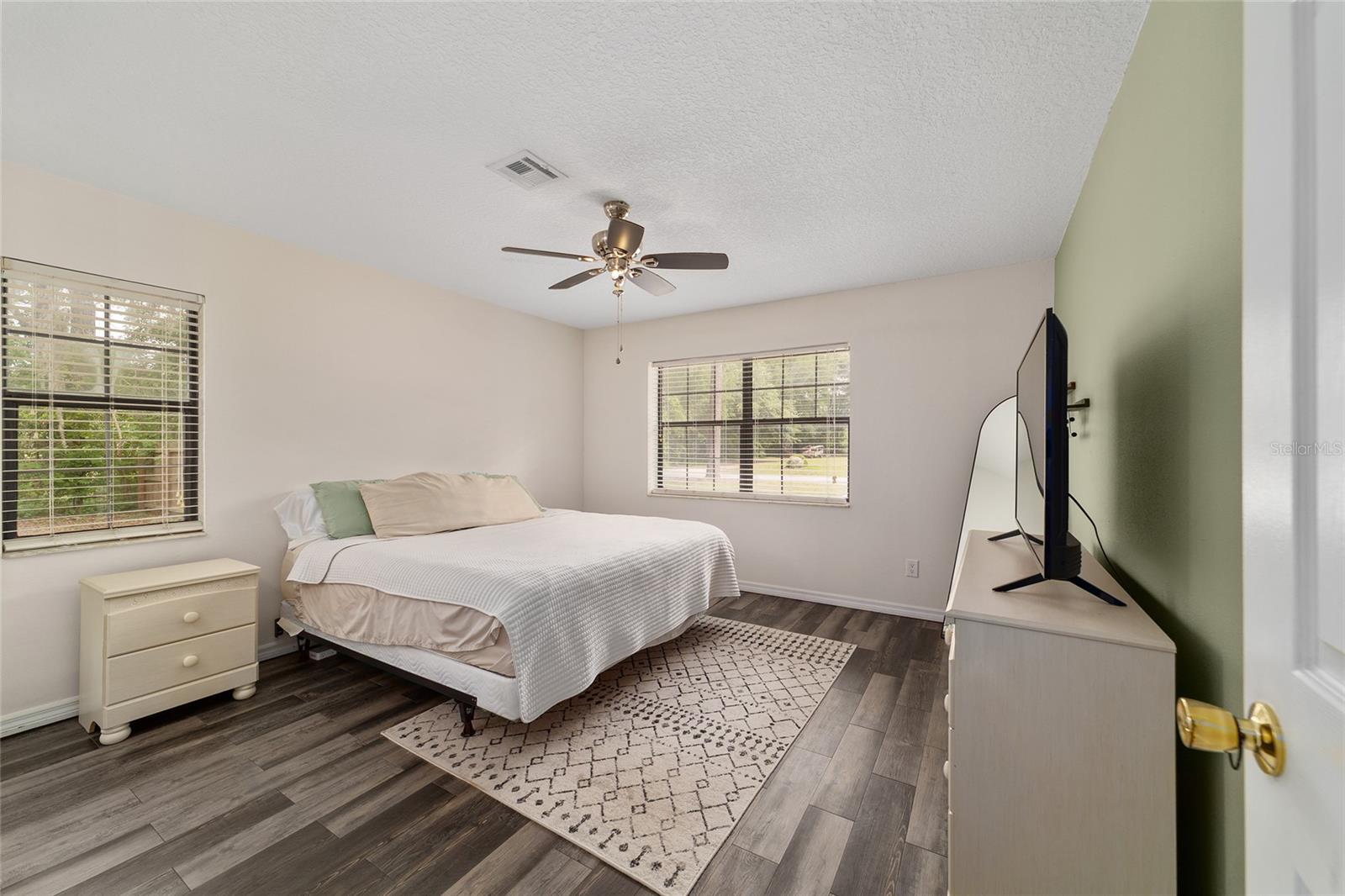 COUNTRYSIDE ESTATE - Residential