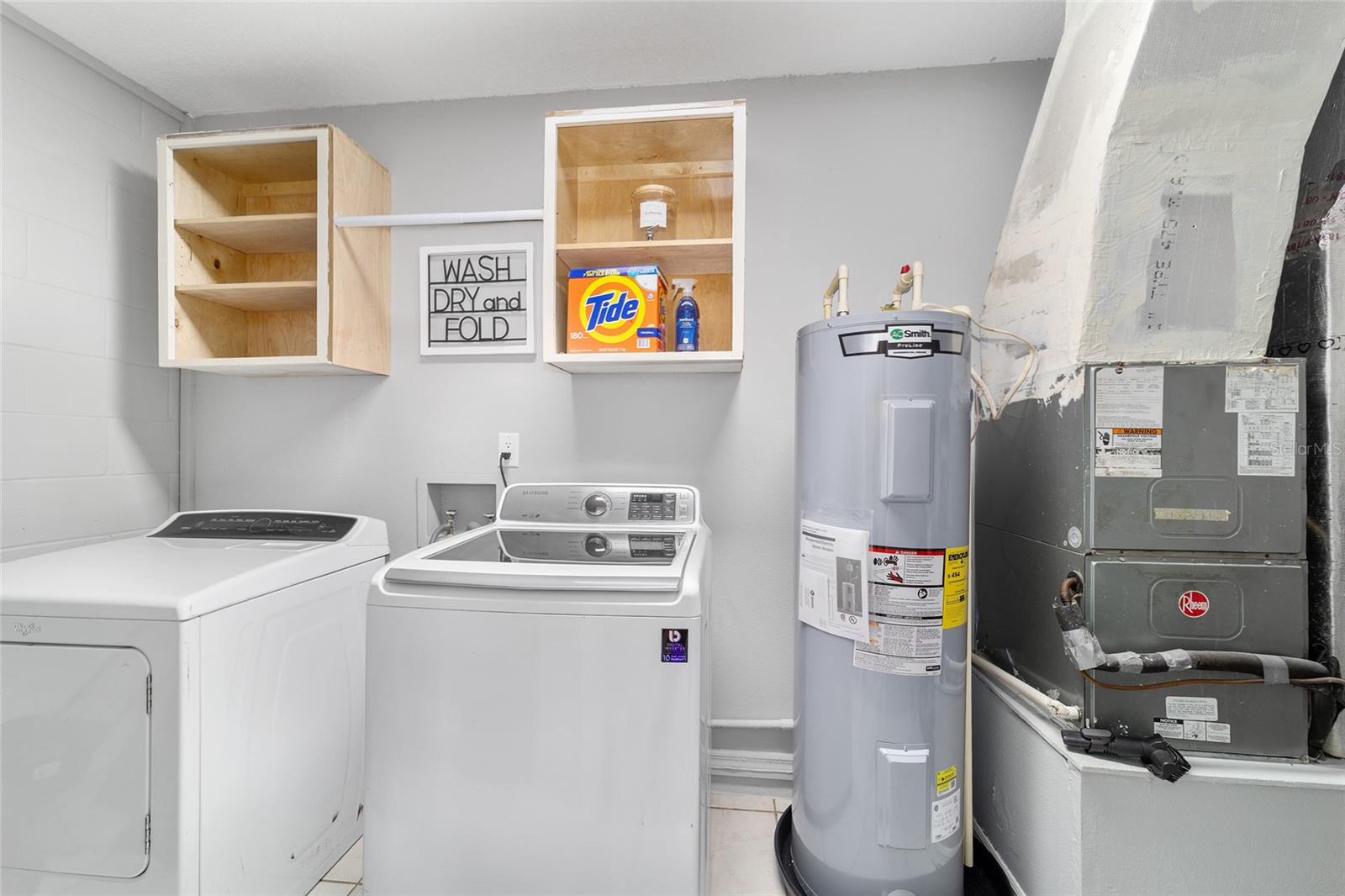 COUNTRYSIDE ESTATE - Residential