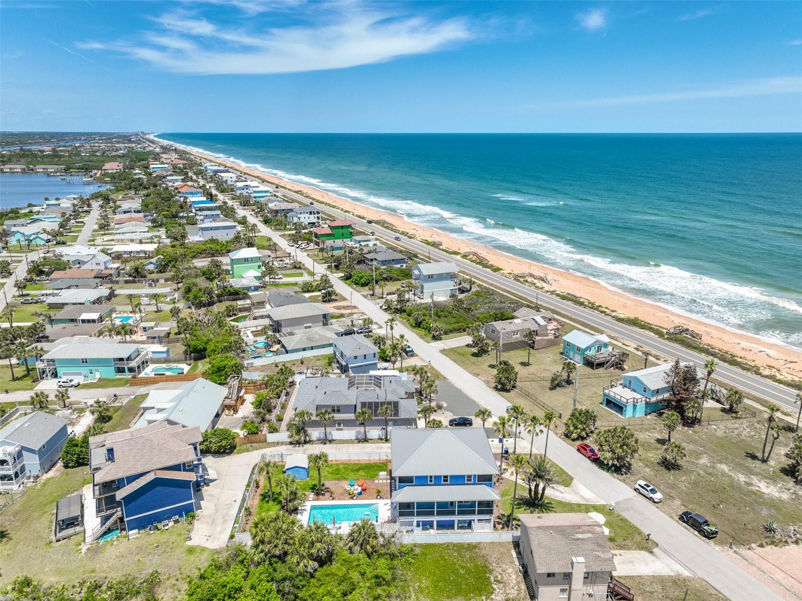 DOLPHIN COVE - Residential