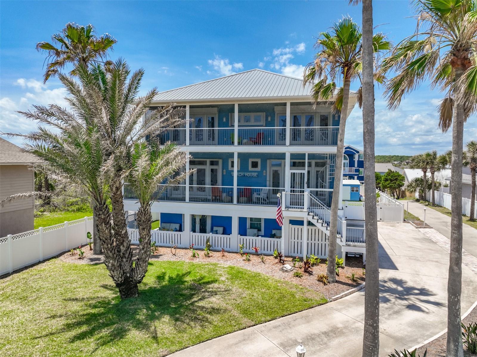 DOLPHIN COVE - Residential
