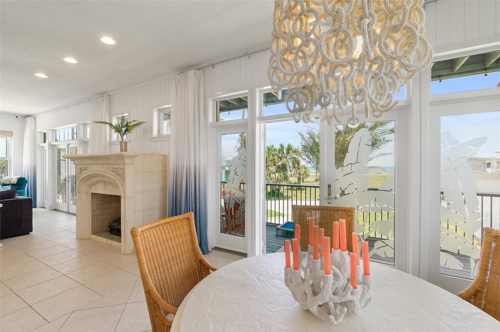 DOLPHIN COVE - Residential