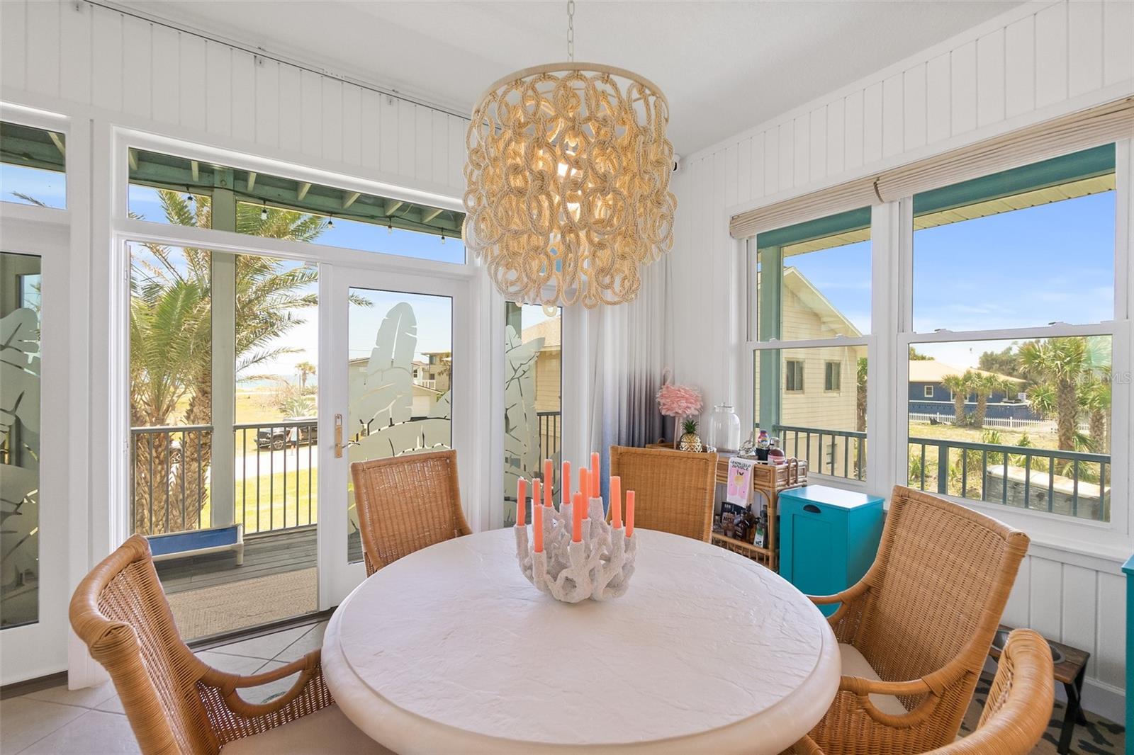 DOLPHIN COVE - Residential