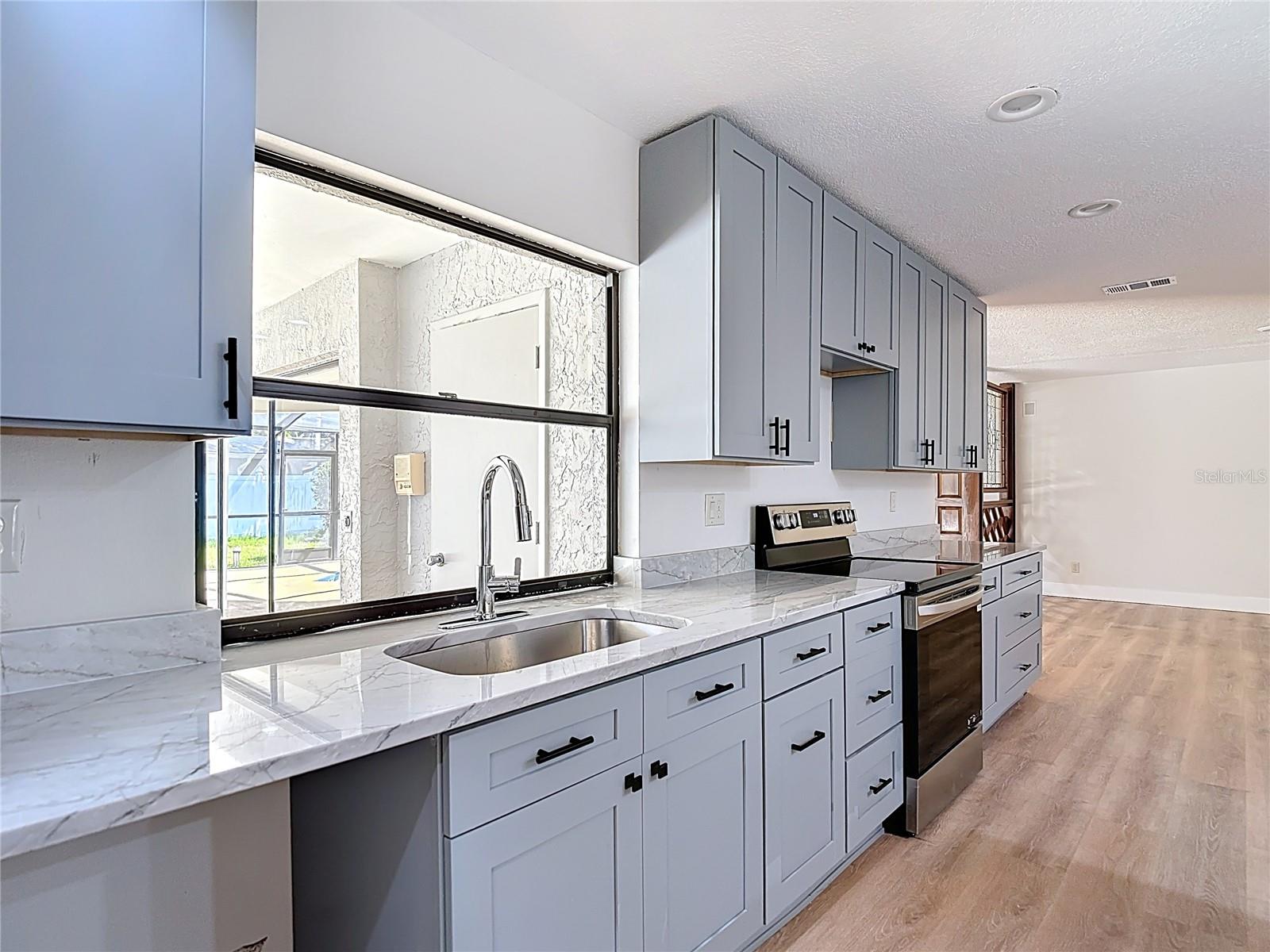 BRIARWICK - Residential