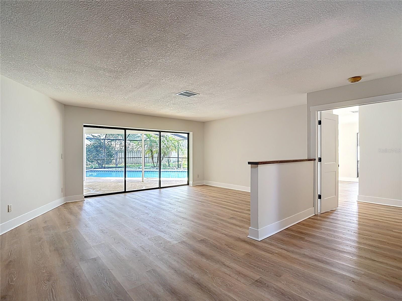 BRIARWICK - Residential