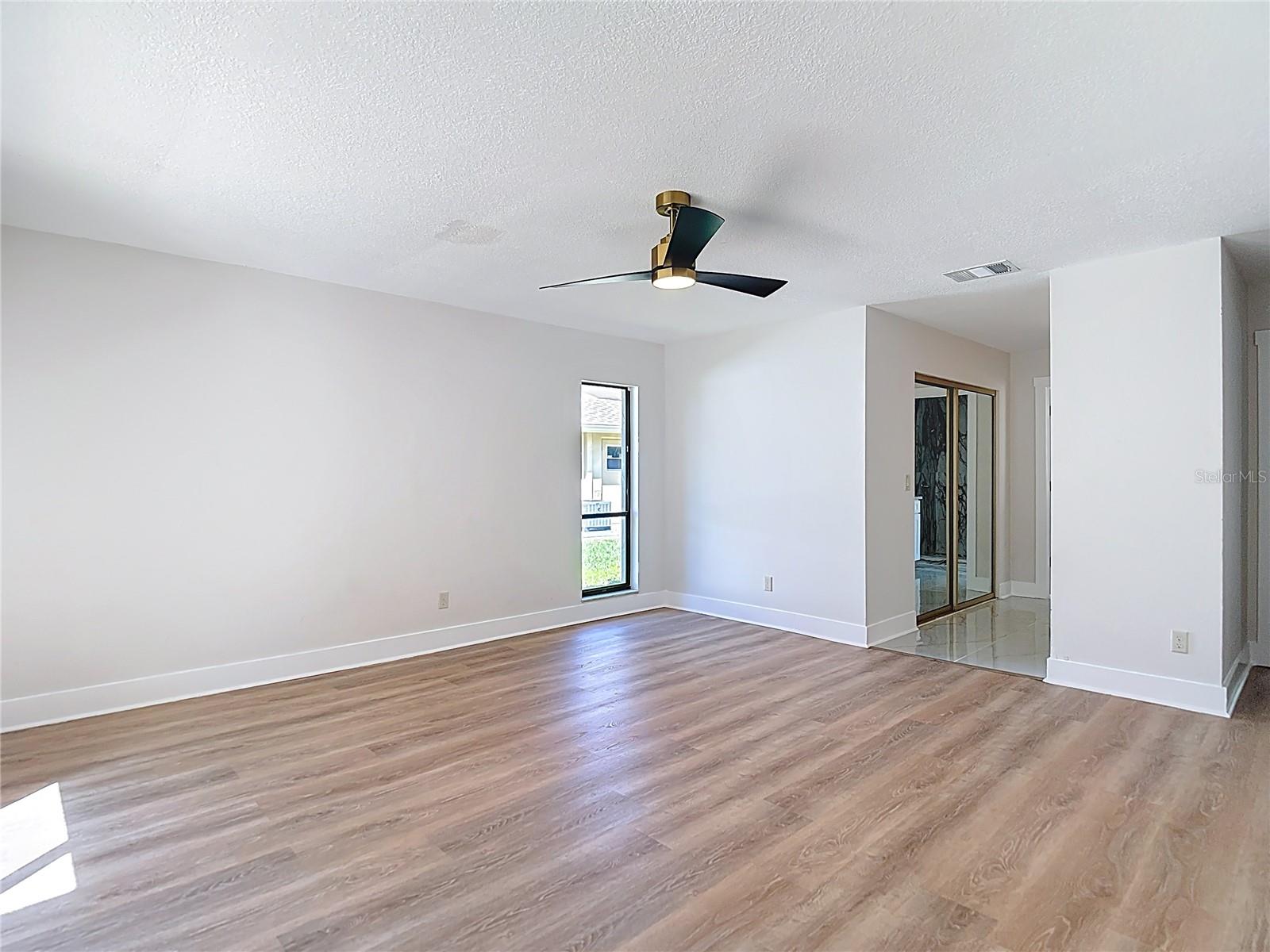 BRIARWICK - Residential