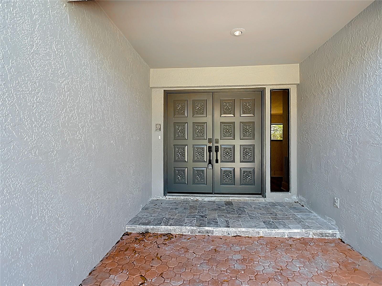 BRIARWICK - Residential