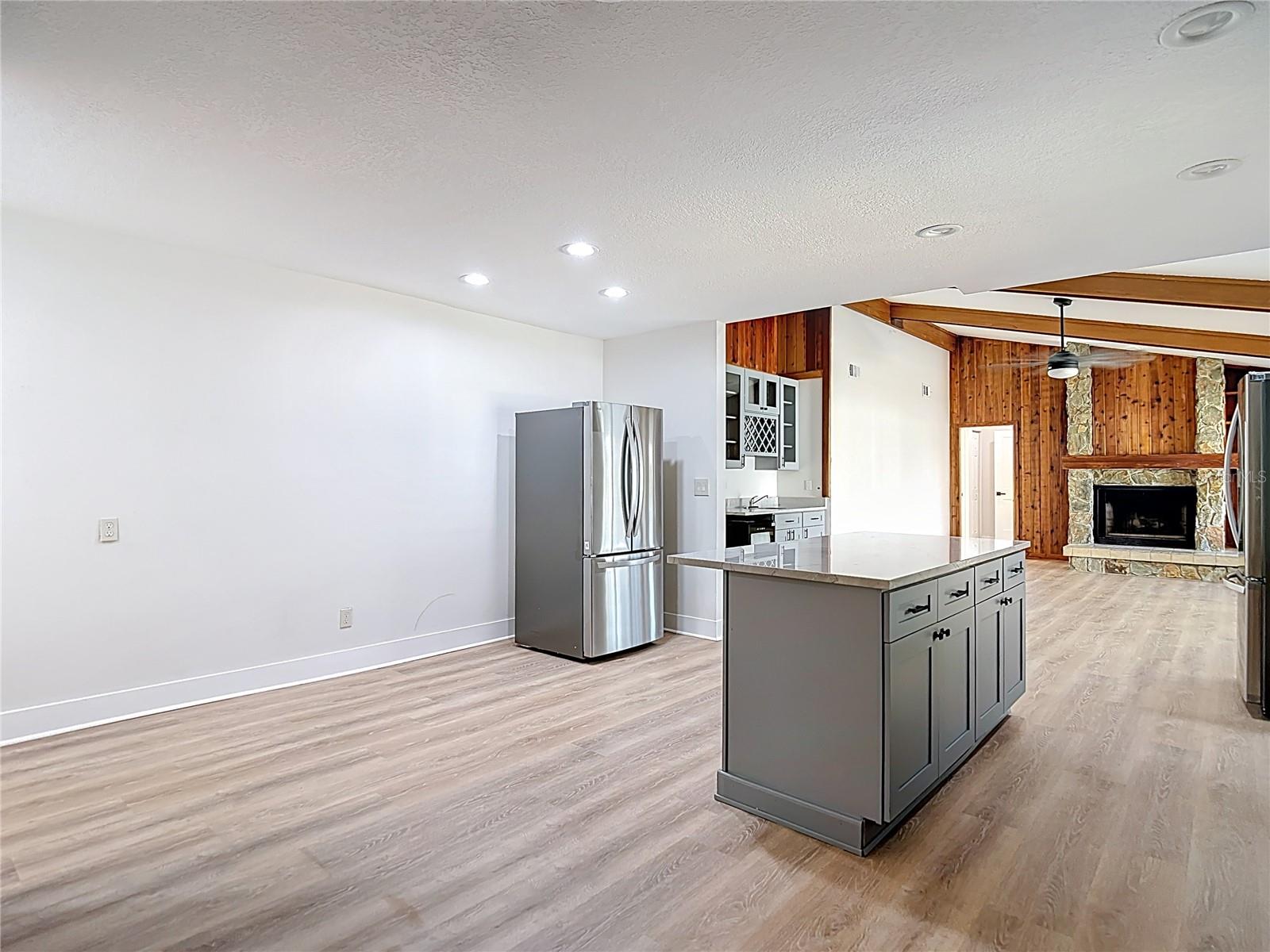 BRIARWICK - Residential