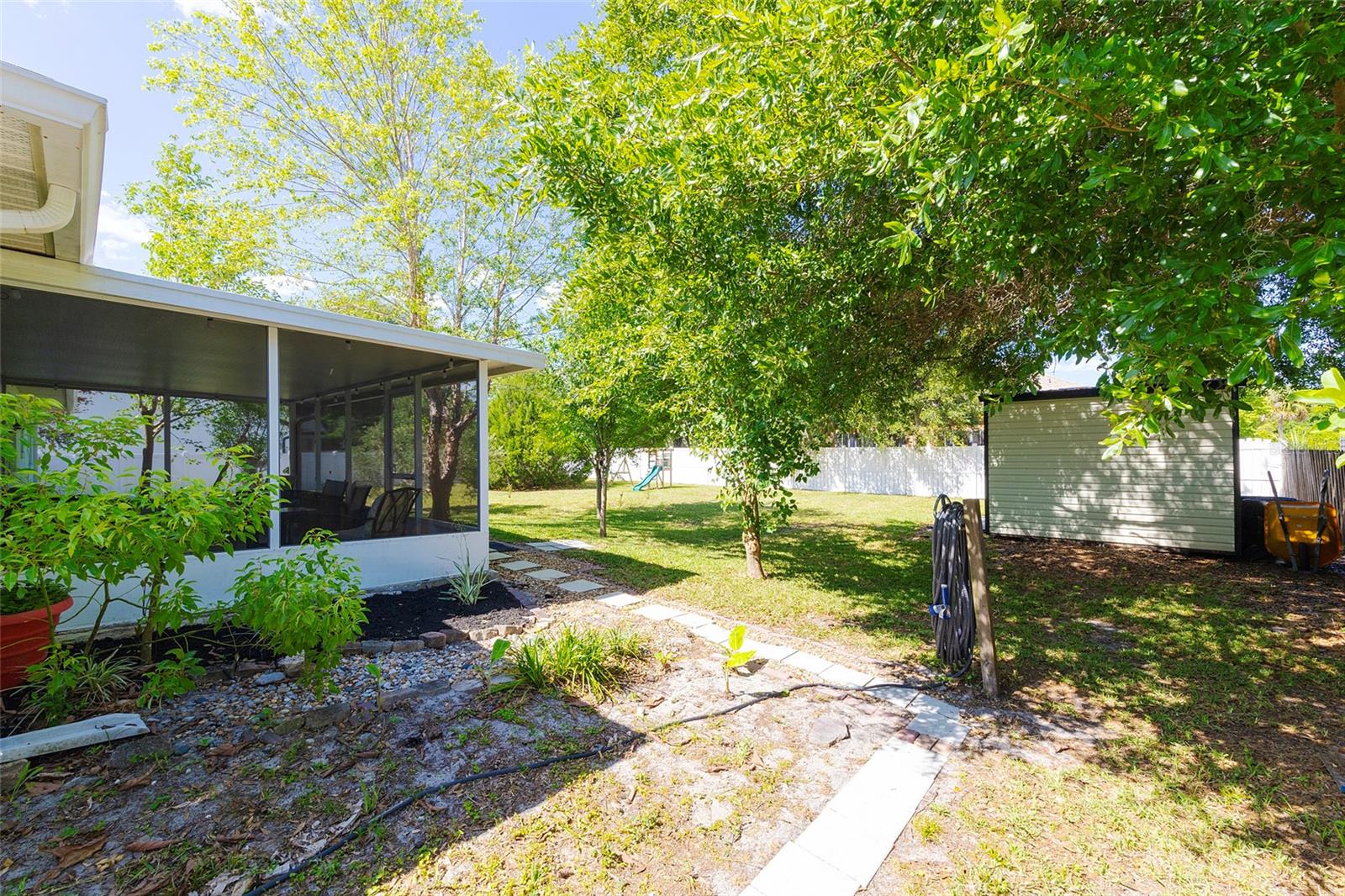 LAKE BERESFORD PALMS - Residential