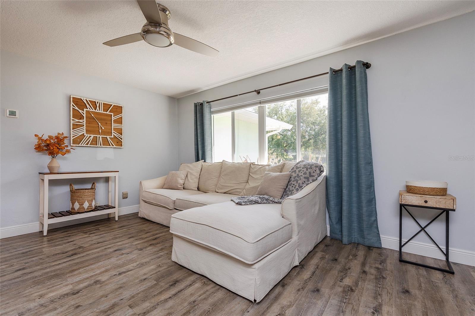 LAKE BERESFORD PALMS - Residential