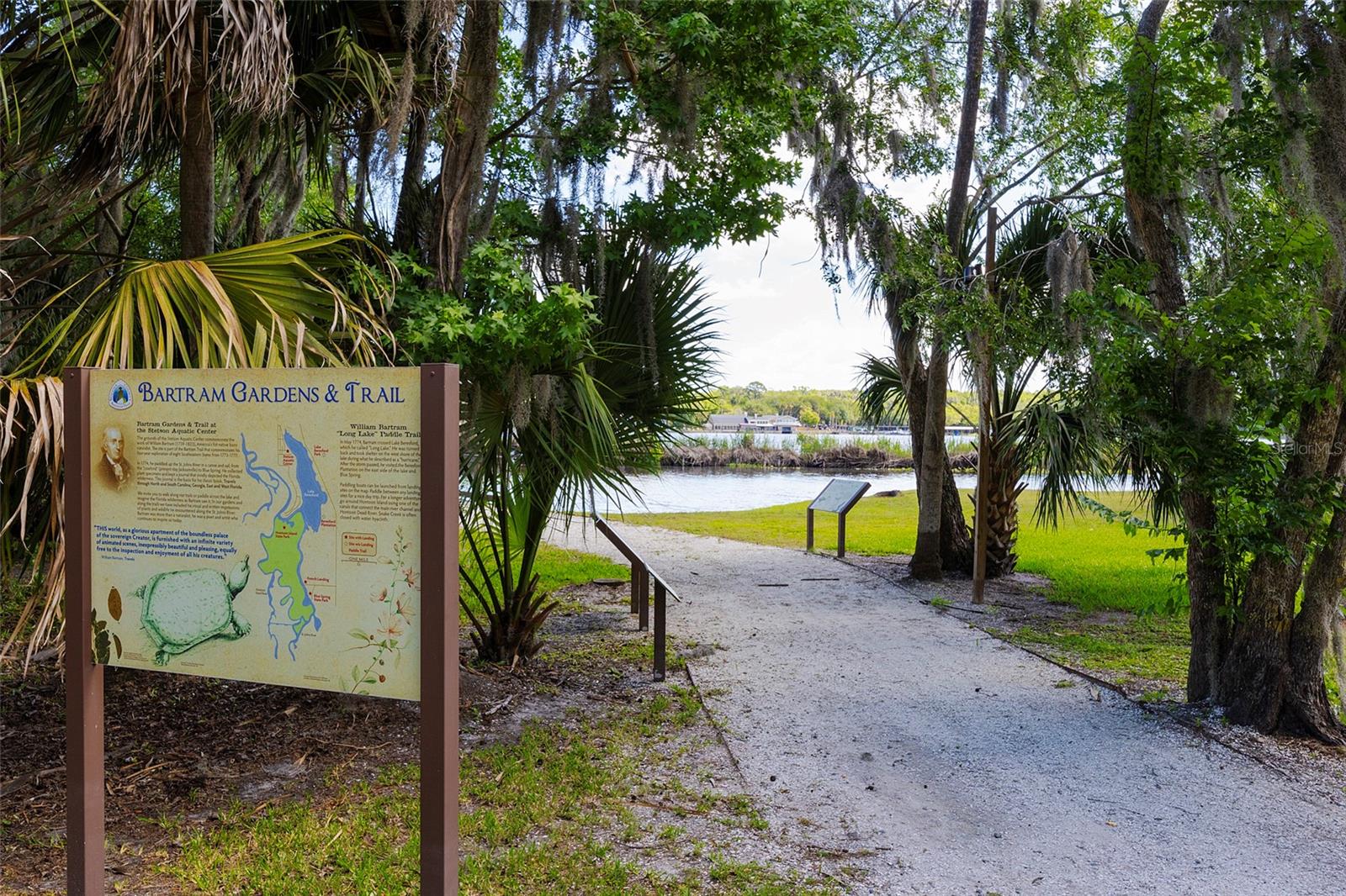 LAKE BERESFORD PALMS - Residential