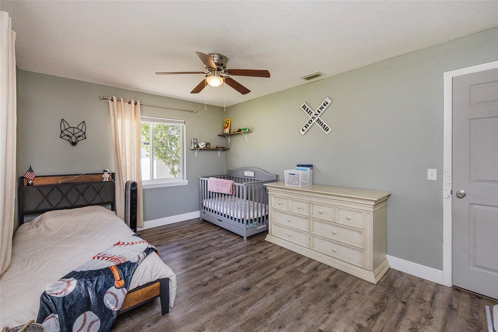 LAKE BERESFORD PALMS - Residential