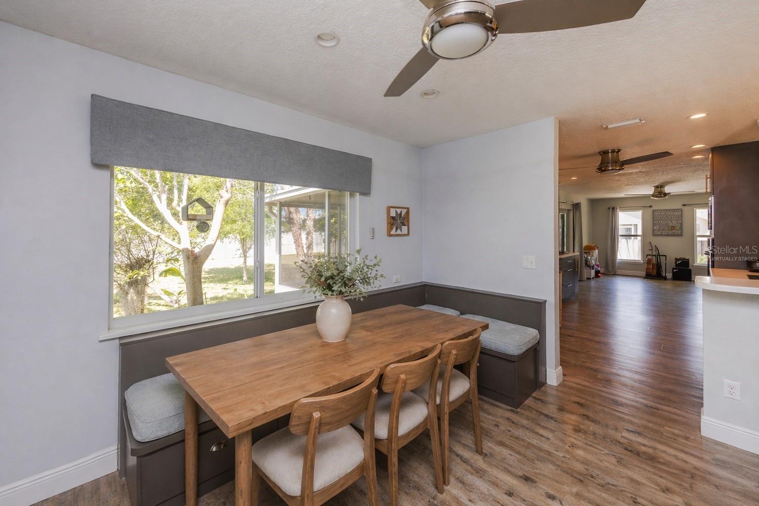 LAKE BERESFORD PALMS - Residential