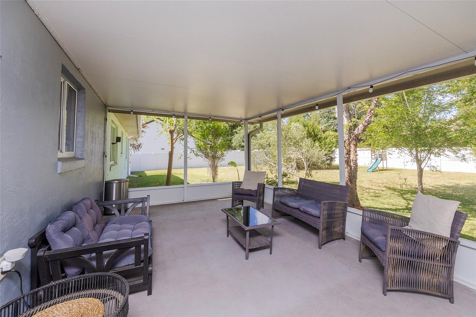 LAKE BERESFORD PALMS - Residential