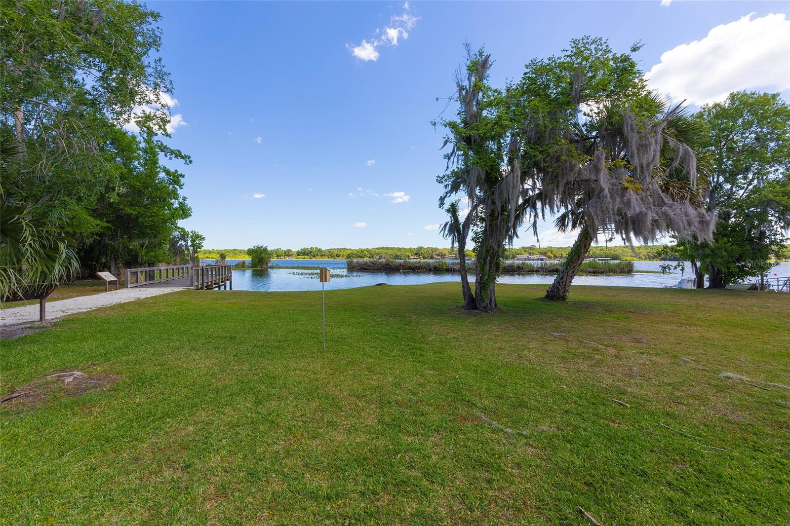 LAKE BERESFORD PALMS - Residential