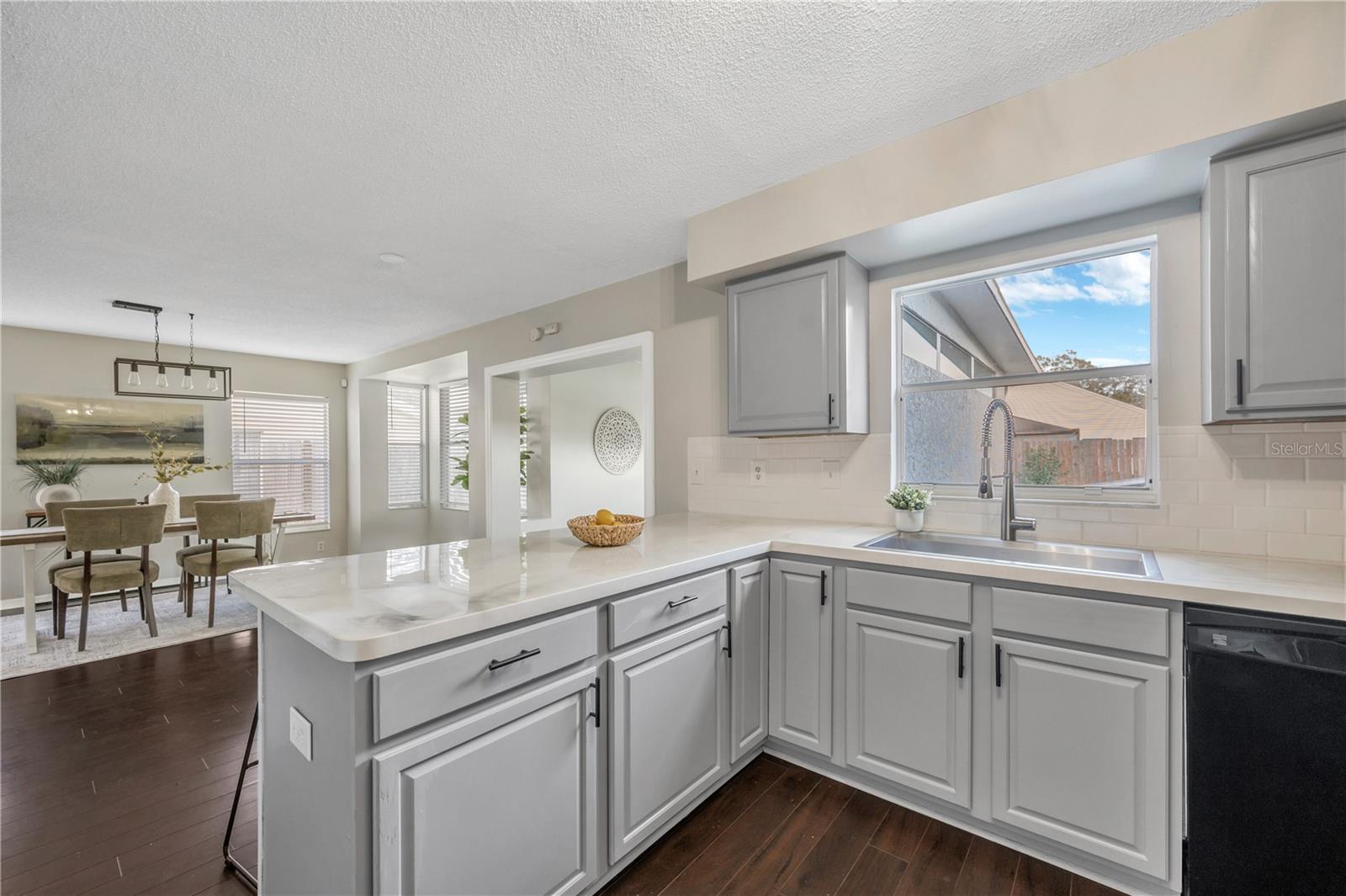 PROVIDENCE LAKES UNIT IV PH - Residential