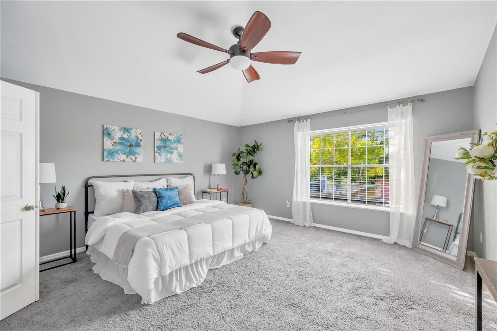 PROVIDENCE LAKES UNIT IV PH - Residential