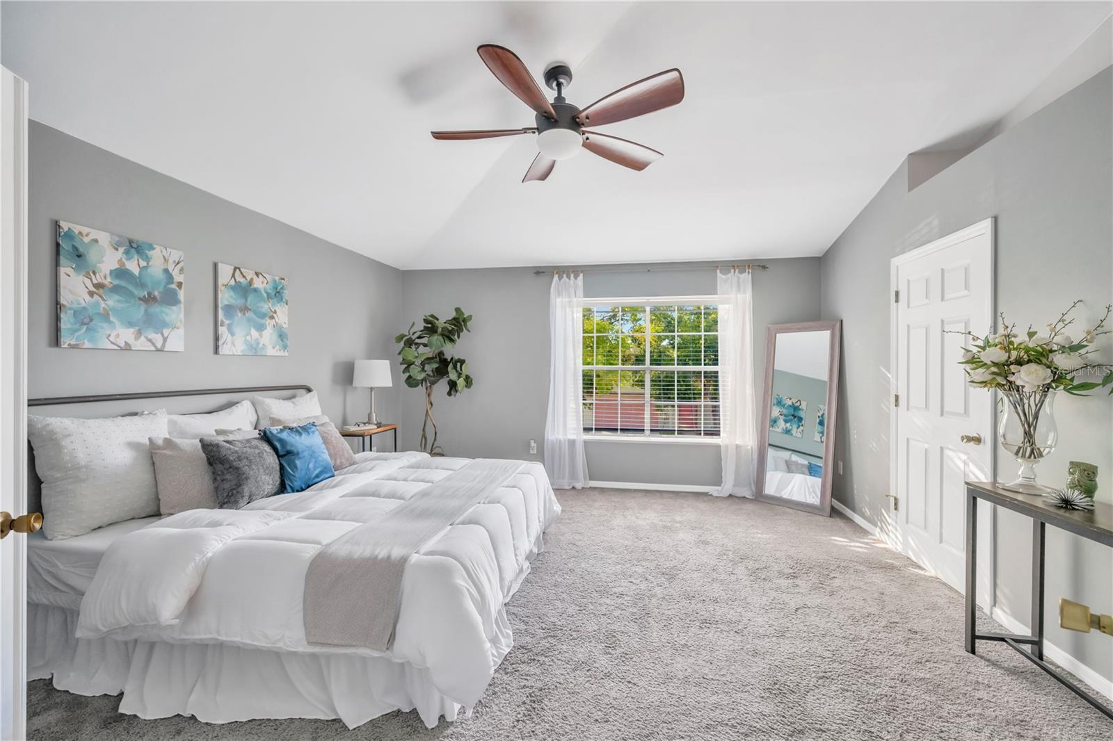 PROVIDENCE LAKES UNIT IV PH - Residential