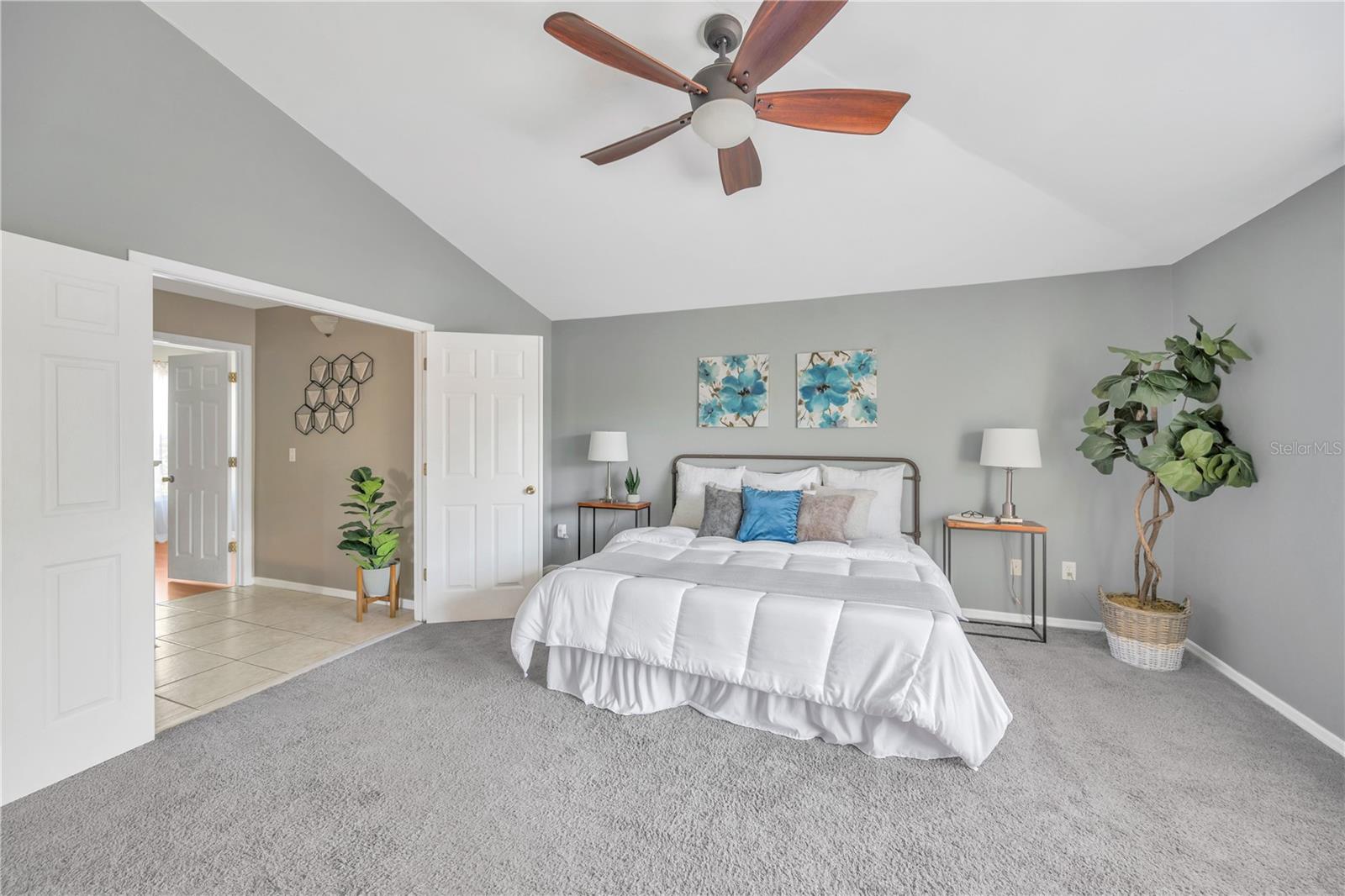 PROVIDENCE LAKES UNIT IV PH - Residential