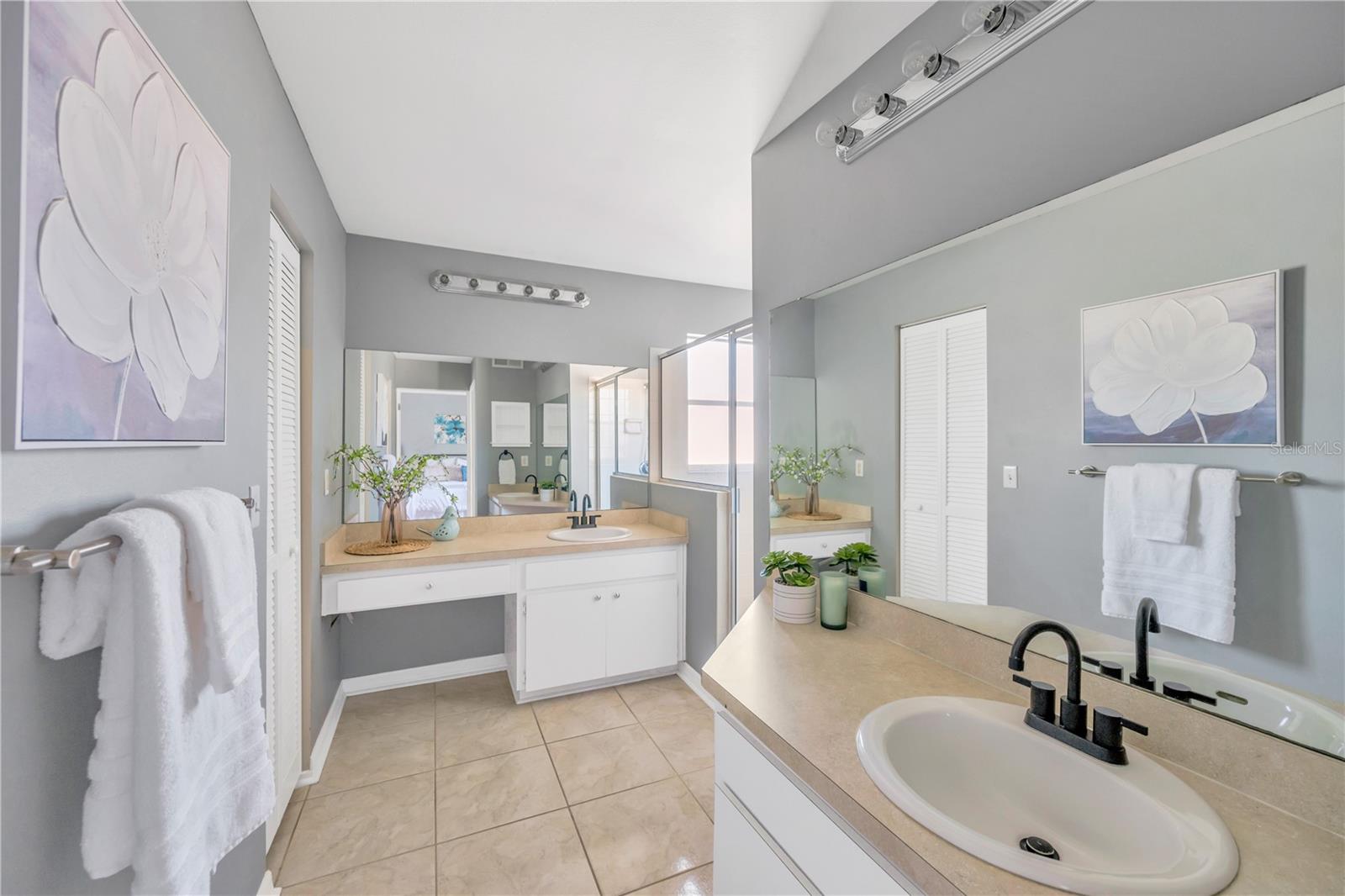 PROVIDENCE LAKES UNIT IV PH - Residential