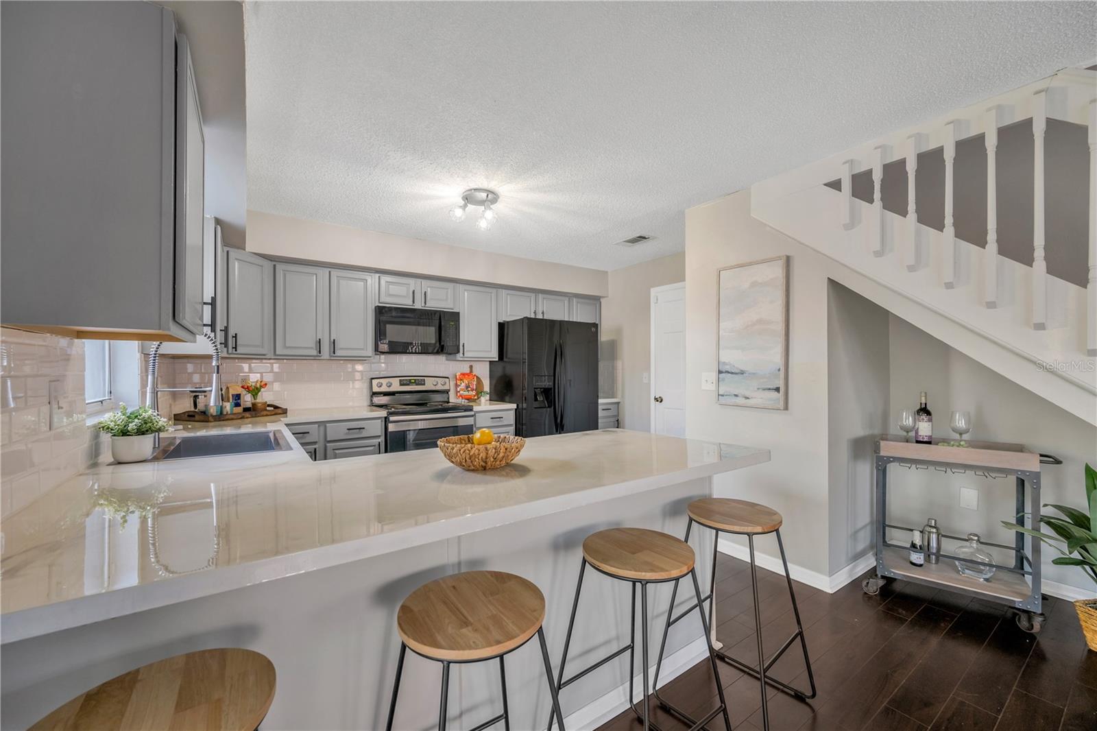 PROVIDENCE LAKES UNIT IV PH - Residential