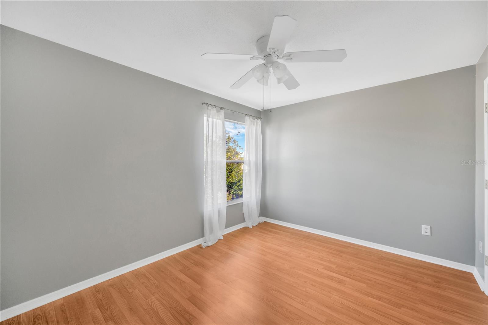 PROVIDENCE LAKES UNIT IV PH - Residential