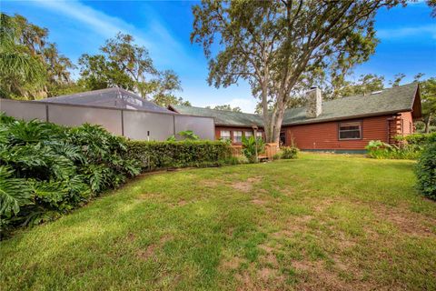 A home in LAKELAND