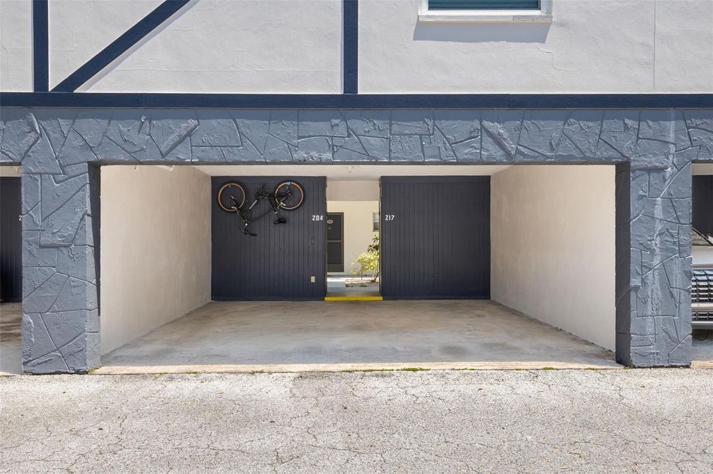 Photo of 1147 King Arthur Court #204, Dunedin, FL 34698 (MLS # TB8496848)