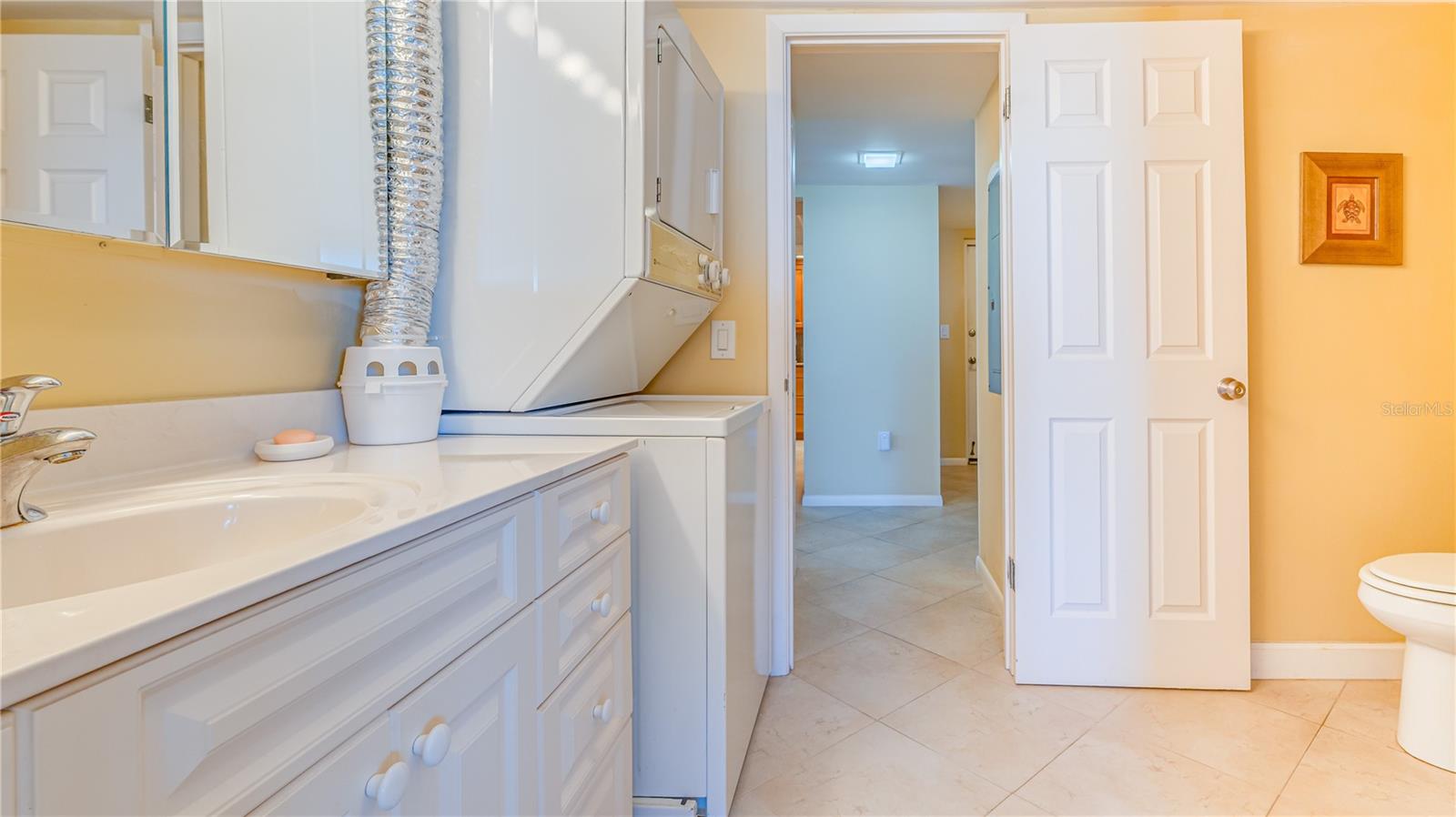 BAYWAY ISLES POINT BRITTANY FOUR - Residential