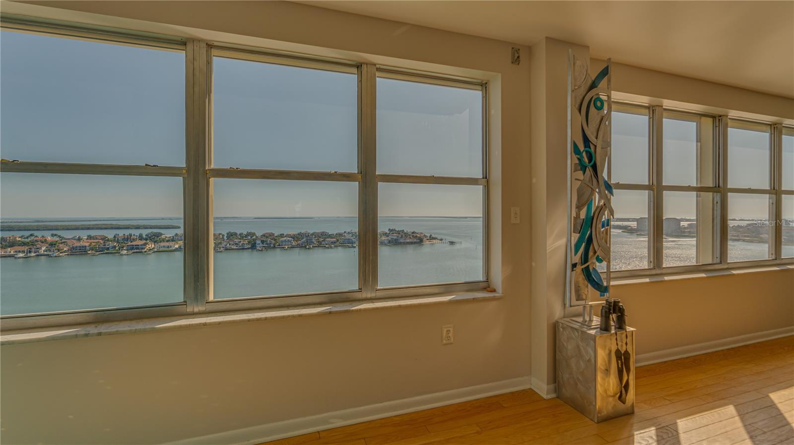 BAYWAY ISLES POINT BRITTANY FOUR - Residential