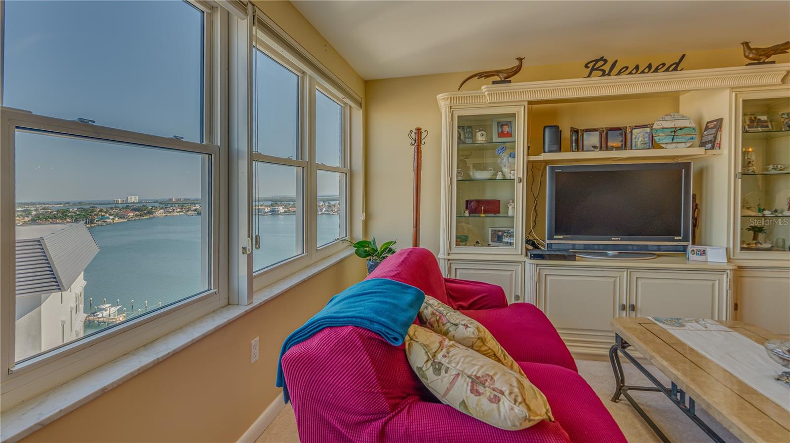 BAYWAY ISLES POINT BRITTANY FOUR - Residential