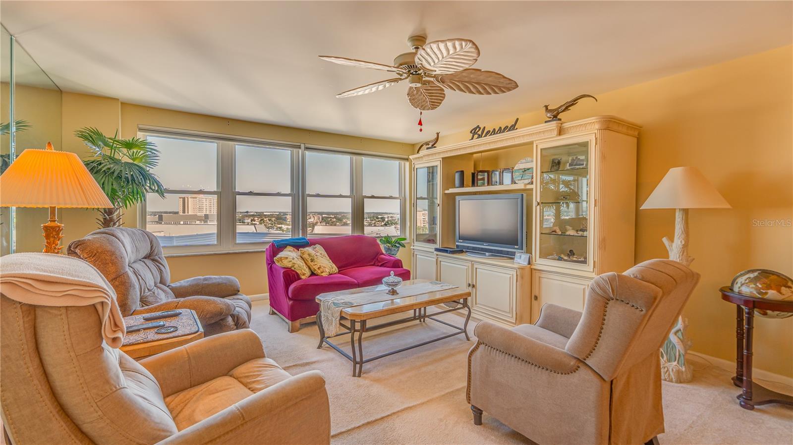 BAYWAY ISLES POINT BRITTANY FOUR - Residential