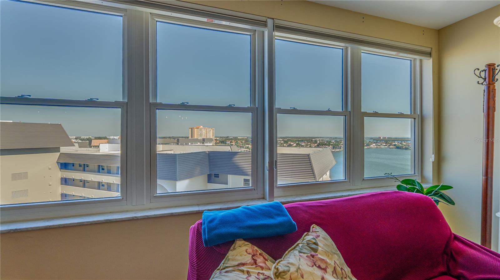 BAYWAY ISLES POINT BRITTANY FOUR - Residential