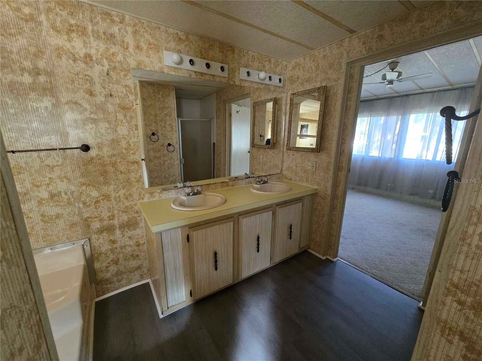 SILVER LAKES ACRES UN 02 - Residential