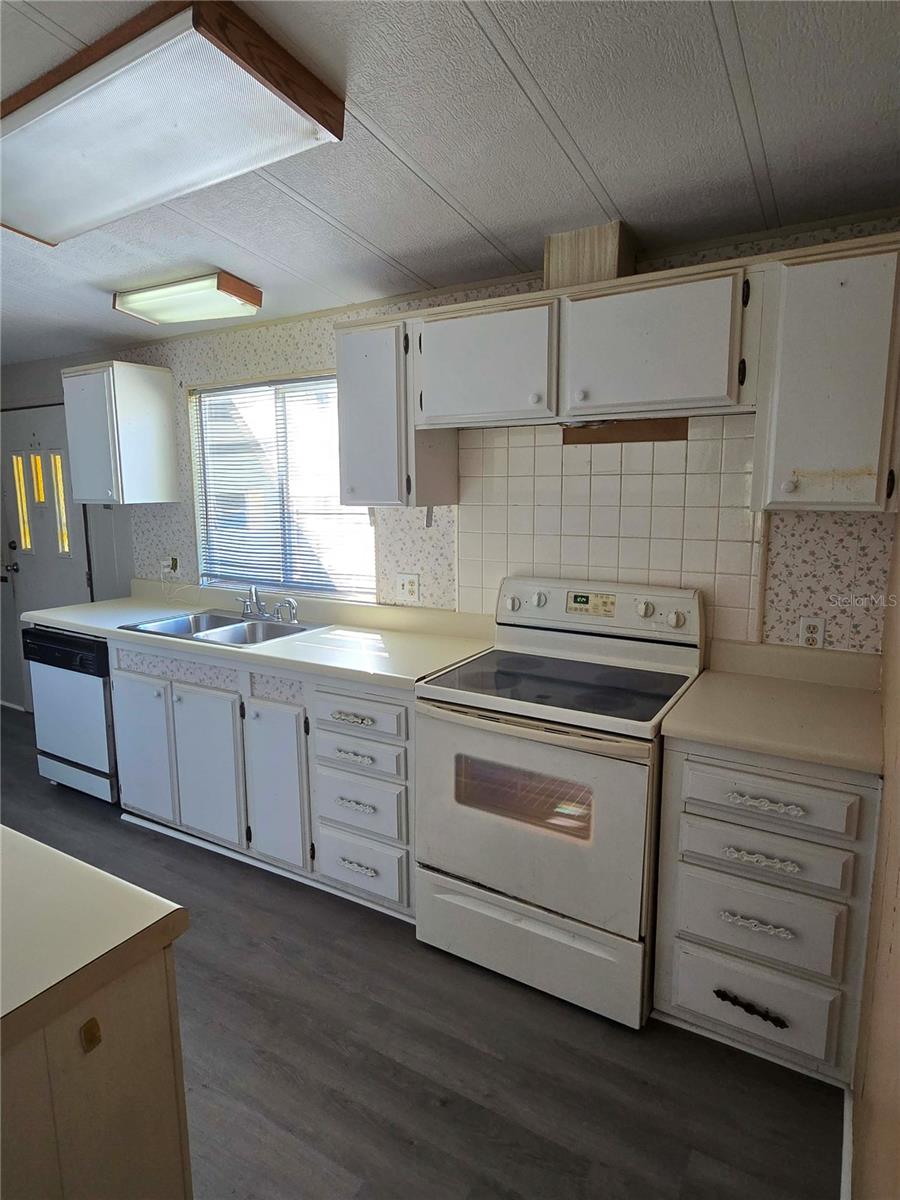 SILVER LAKES ACRES UN 02 - Residential