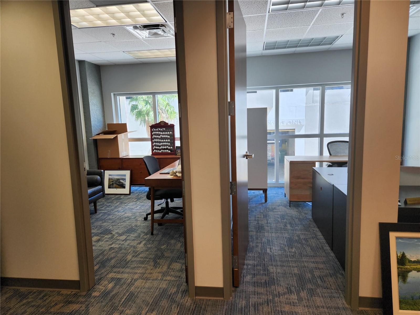 GRAND CENTRAL AT KENNEDY OFFIC - Commercial Sale
